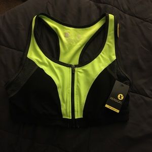 Xersion size medium zip up sports bra